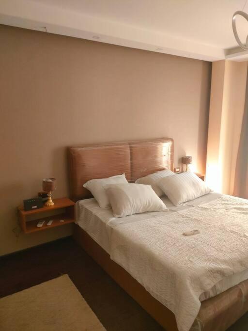 Luxurious Festival Star Apartment Cairo